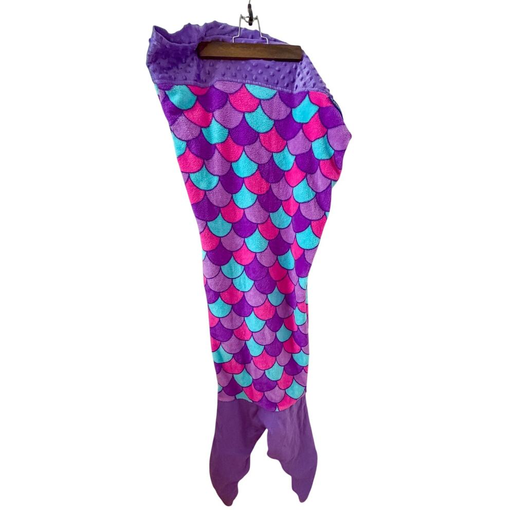 Blankie Tails Authentic Mermaid Blanket Purple Pink and Blue